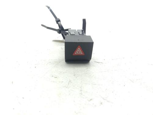 Used Warning switch CITROËN C4 III (BA_, BB_, BC_) 1.2 PureTech 100 (BAHNEA, BAHNKA) (101 hp) 32041472