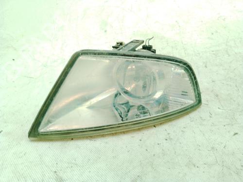 Used Right front fog light FORD MONDEO III (B5Y) 2.0 16V (146 hp) 27604740