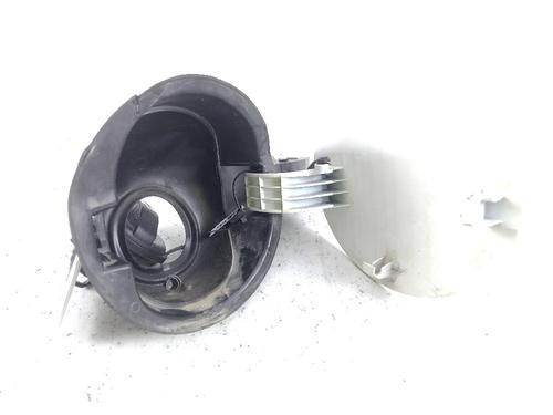 fuel-flap-peugeot-bipper-aa_-13-hdi-80-bluehdi-80-1353354080-2008-19931417 main image