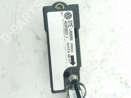 Used Electronic module Electronic module VW PASSAT B5 (3B2) 1.9 TDI (110 hp) 18482721 18482721