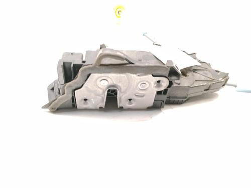 Højre bagtil lås Højre bagtil lås BMW 1 (F40) 118 d (150 hp) 39739469 39739469
