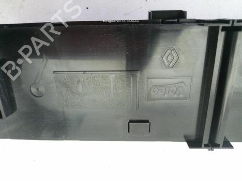 Climate control RENAULT SCÉNIC III (JZ0/1_) 1.4 16V (JZ0F, JZ1V) | BP18362645I5 