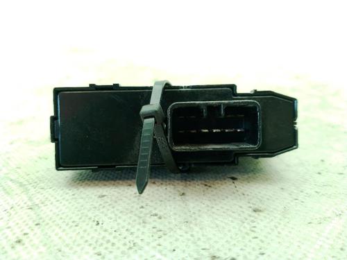 Left rear window switch HYUNDAI ix35 (LM, EL, ELH) 1.7 CRDi | BP27472497I29 - Image 2