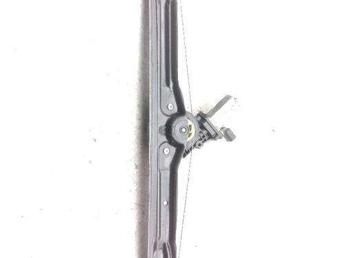 Used Front right window mechanism Front right window mechanism IVECO DAILY VI Platform/Chassis 35S17, 35C17, 40C17, 45S17,45C17, 50C17, 60C17, 65C17,... (170 hp) 24001438 24001438
