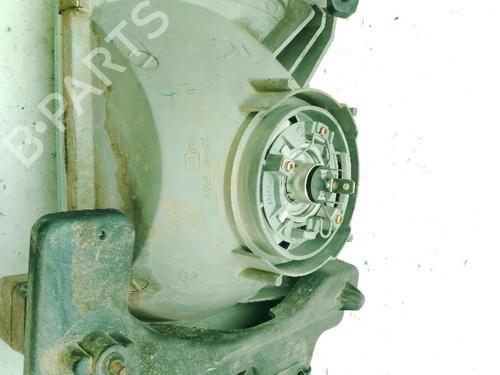 Right headlight NISSAN PICK UP (D22) 2.5 TD 4WD | BP29697721C29 