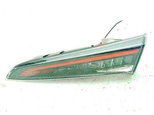 Used Right tailgate light Right tailgate light TOYOTA COROLLA Hatchback (_E21_, _EA1_, _EH1_) 1.8 Hybrid (ZWE211) (98 hp) 23999517 23999517