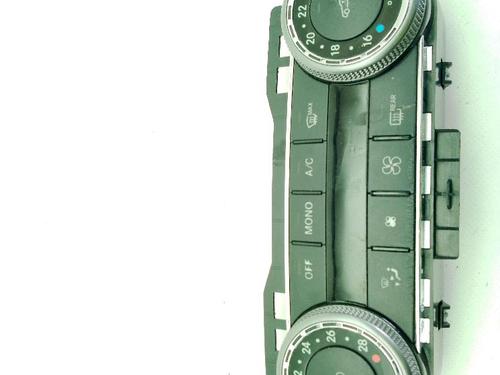 Used Climate control Climate control MERCEDES-BENZ C-CLASS (W204) C 200 Kompressor (204.041) (184 hp) 33840609 33840609