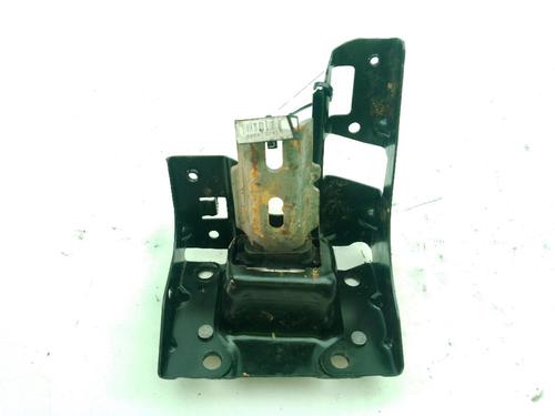 Used Engine mount CITROËN C3 III (SX) 1.2 PureTech 82 (83 hp) 30899630