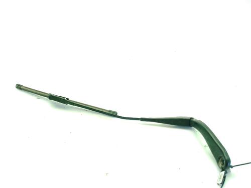 Used Front windshield wiper arm Front windshield wiper arm BMW 1 (F21) 118 d (136 hp) 33975871 33975871