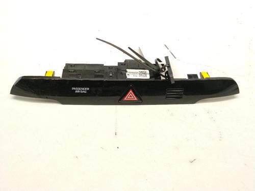 Used Warning switch Warning switch 39399397 39399397