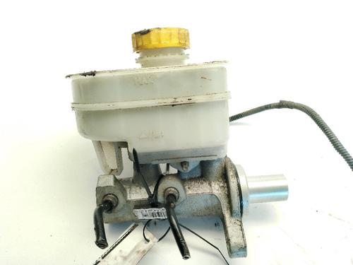 Used Brake master cylinder Brake master cylinder IVECO DAILY VI Van 33S15, 35S15, 35C15 (146 hp) 24861788 24861788