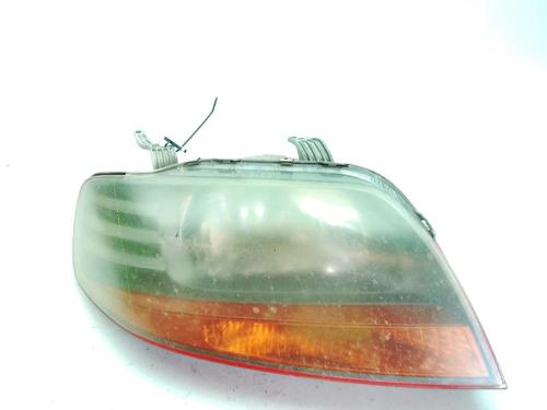 Used Right headlight CHEVROLET AVEO / KALOS Saloon (T200) 1.4 (94 hp) 30771198