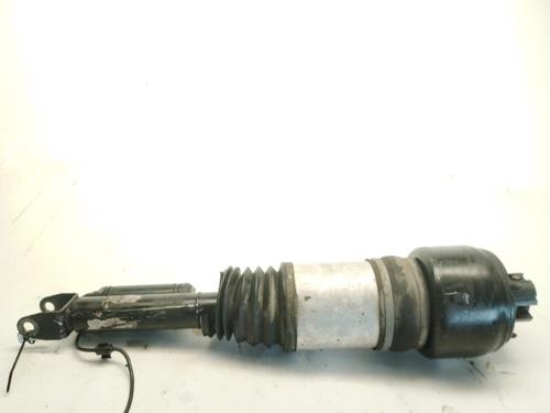 Used Left front shock absorber MERCEDES-BENZ E-CLASS (W211) E 320 CDI (211.026) (204 hp) 27925047