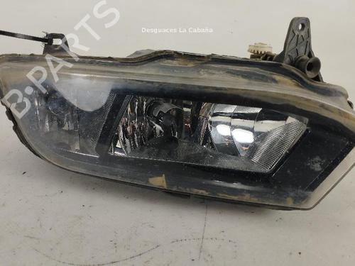 Used Left front fog light VW POLO V (6R1, 6C1) 1.4 TDI (75 hp) 31989172