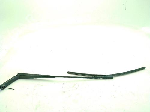 Vindspejlsviskerarm Vindspejlsviskerarm AUDI Q5 (8RB) 2.0 TDI quattro (170 hp) 33905136 33905136