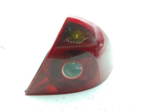 Used Right taillight FORD MONDEO III Saloon (B4Y) 2.0 16V TDDi / TDCi (115 hp) 24051209