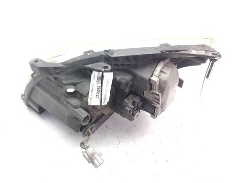 Right headlight TOYOTA AVENSIS (_T25_) 2.0 D-4D (CDT250_, CDT250R) | BP29555151C29 