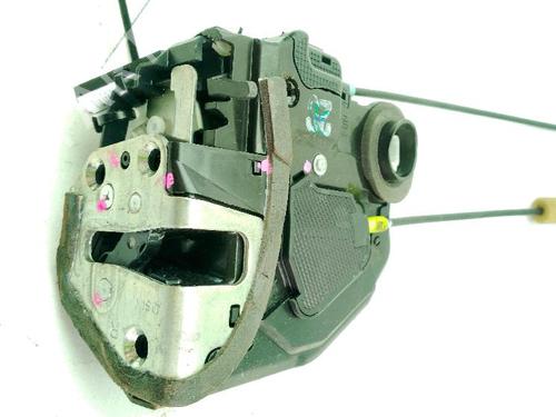 Used Rear right lock Rear right lock TOYOTA COROLLA Saloon (_E15_) 1.3 (NRE150) (101 hp) 33232861 33232861