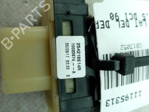 Right front window switch RENAULT CLIO IV (BH_) 1.5 dCi 90 | BP24048266I26 