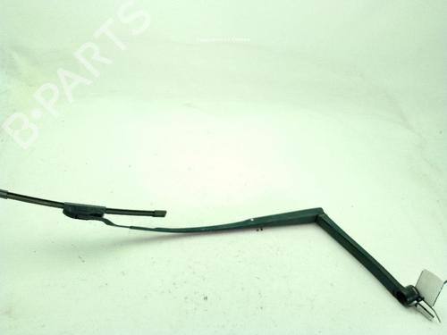 front-windshield-wiper-arm-hyundai-i30-gd-2011-28838663 main image