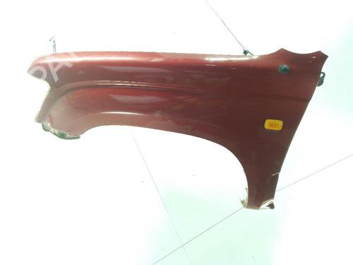 Used Left front fenders TOYOTA HILUX VI Pickup (_N1_) 2.4 TD 4WD (LN165_, LN170_, LN190_, LN165, LN165H,... (90 hp) 30410567
