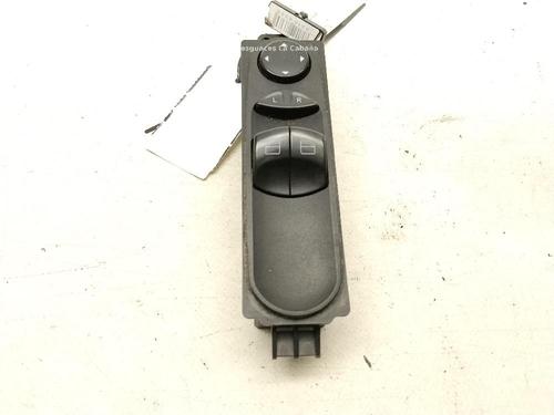 Used Left front window switch Left front window switch MERCEDES-BENZ SPRINTER 3,5-t Van (B906) 314 CDI (906.631, 906.633, 906.635, 906.637) (143 hp) 36496835 36496835