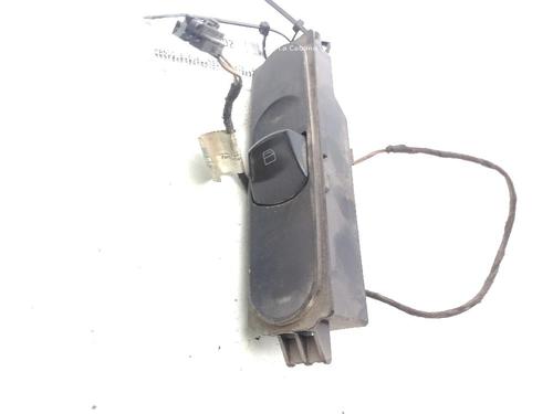 Used Right front window switch Right front window switch MERCEDES-BENZ VITO Bus (W639) 111 CDI (639.701, 639.703, 639.705) (109 hp) 29697921 29697921