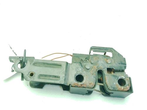 Serratura cofano anteriore VW PHAETON (3D1, 3D2, 3D3, 3D4, 3D6, 3D7, 3D8, 3D9) 3.0 V6 TDI 4motion (233 hp) 31243082