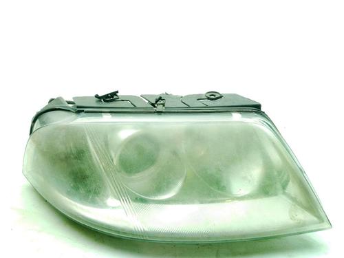 Phare droit VW PASSAT B5.5 (3B3) 1.9 TDI (130 hp) 30899605