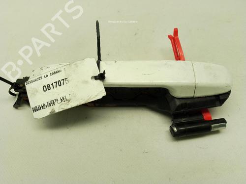 Højre bagtil invendig håndtag Højre bagtil invendig håndtag TOYOTA YARIS (_P13_) 1.5 (NSP131_) (112 hp) 33953704 33953704