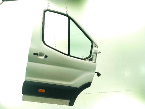 Used Right front door FORD TRANSIT V363 Van (FCD, FDD) 2.0 EcoBlue RWD (170 hp) 31064006