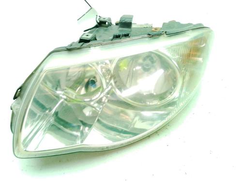 Used Left headlight CHRYSLER VOYAGER IV (RG, RS) 2.4 (147 hp) 24156469
