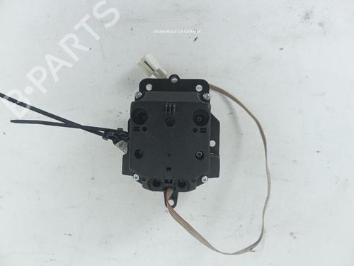 switch-mercedes-benz-e-class-w212-2009-2010-2011-2012-2013-2014-2015-2016-24042080 main image