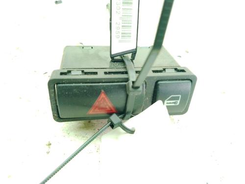 Used Warning switch Warning switch BMW 3 (E46) 320 d (136 hp) 25836386 25836386