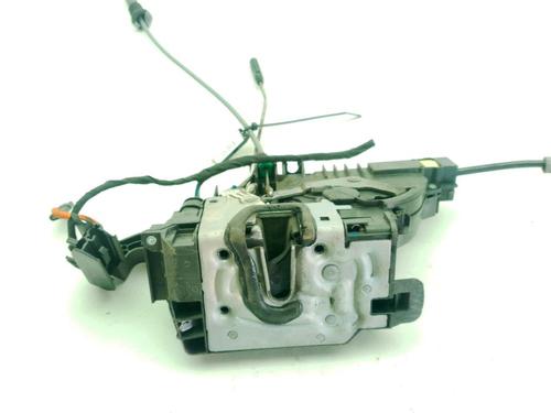 front-left-lock-mercedes-benz-v-class-w447-2014-32313273 main image