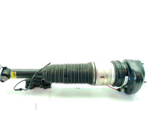 Venstre bagtil støddæmper Venstre bagtil støddæmper BMW 7 (G11, G12) 740 d, Ld xDrive (320 hp) 34340298 34340298