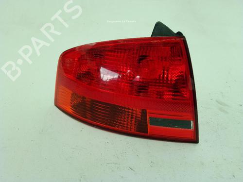 Used Left taillight AUDI A4 B7 (8EC) 2.0 TDI 16V (140 hp) 29583096