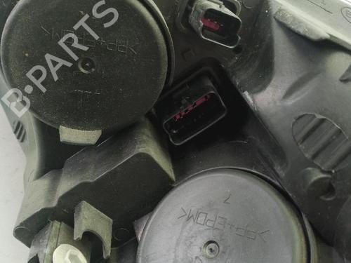 Right headlight RENAULT CLIO IV (BH_) 1.2 TCe 120 (BHM0) | BP29583277C29 