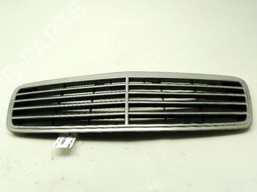 Used Grille Grille MERCEDES-BENZ CLK Convertible (A208) CLK 200 Kompressor (208.444) (163 hp) 40523840 40523840