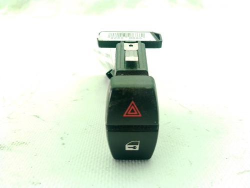 warning-switch-bmw-5-f10-2009-2010-2011-2012-2013-2014-2015-2016-27979134 main image