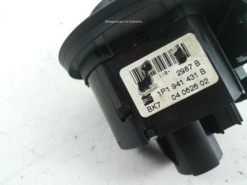 Headlight switch SEAT LEON (1P1) 1.9 TDI | BP39579527I24 - Image 3