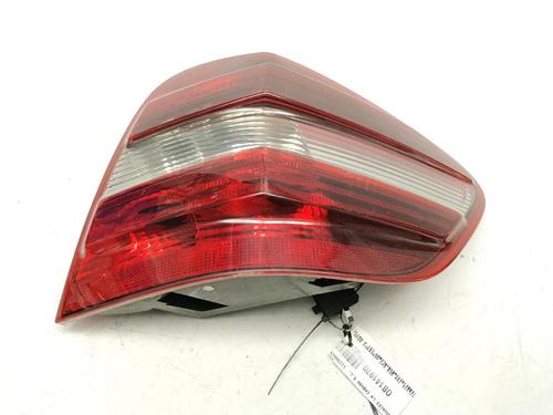 right-taillight-mercedes-benz-m-class-w164-2005-2006-2007-2008-2009-2010-2011-2012-39092967 main image