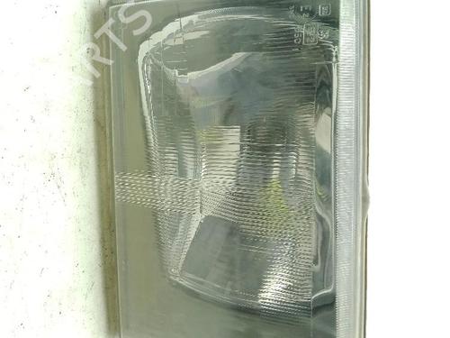 Used Right headlight Right headlight RENAULT MASTER I Van (T__) 2.4 D (68 hp) 33975512 33975512