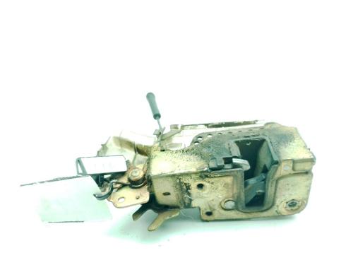 Used Front left lock VW TRANSPORTER T4 Van (70A, 70H, 7DA, 7DH) 1.9 TD (68 hp) 30959535