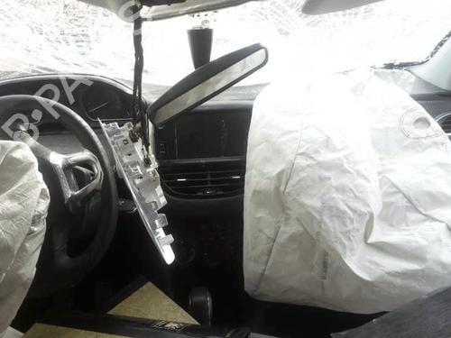 Rear left lock PEUGEOT 208 I (CA_, CC_) 1.2 VTI 82 | BP24051332C100