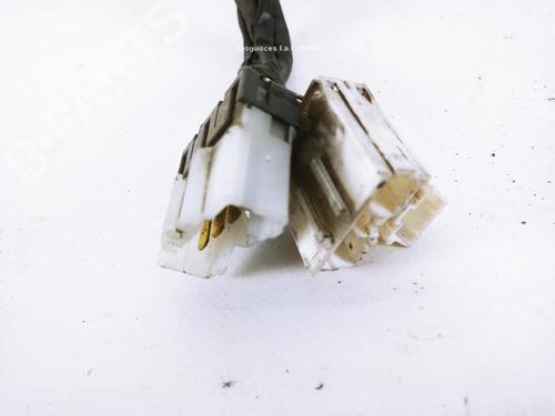 Headlight switch MITSUBISHI PAJERO CLASSIC (V2_W, V6_W, V7_W) 2.5 TD (V24W) | BP31989001I24 