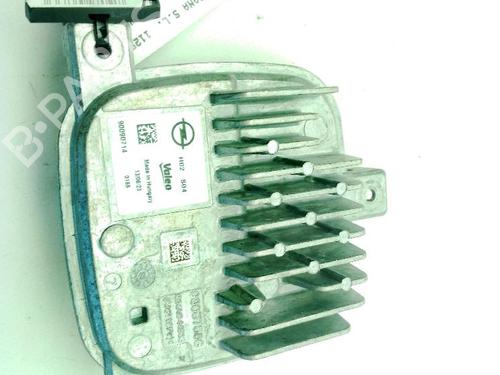 Used Electronic module OPEL CROSSLAND X / CROSSLAND (P17, P2QO) 1.2 (75) (110 hp) 30191569