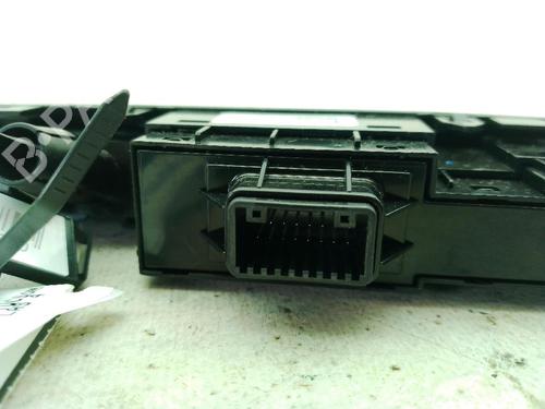 Warning switch HYUNDAI TUCSON (TL, TLE) 1.6 CRDi hybrid 48V All-wheel Drive | BP25984645I22 