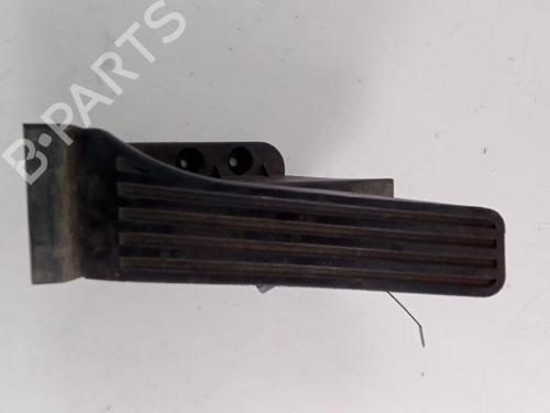 Pedal Pedal MERCEDES-BENZ E-CLASS (W212) E 220 CDI / BlueTEC (212.001, 212.002) (170 hp) 39579616 39579616