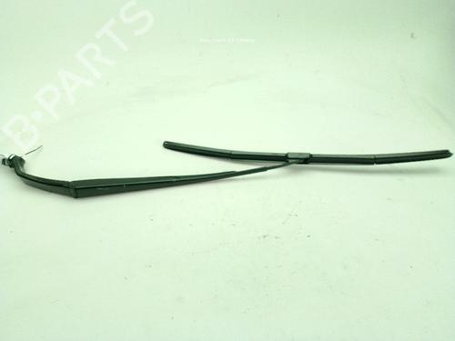Used Front windshield wiper arm HONDA CR-V IV (RM_) 2.0 iVtec (RE5, RM1) (155 hp) 31125371